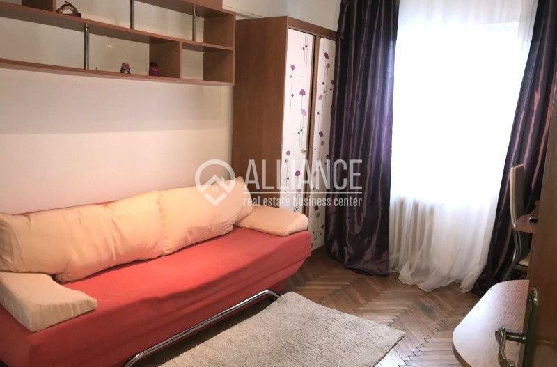 GARA-ABATOR- Apartament de 3 camere foarte spatios si luminos! - Poză 14
