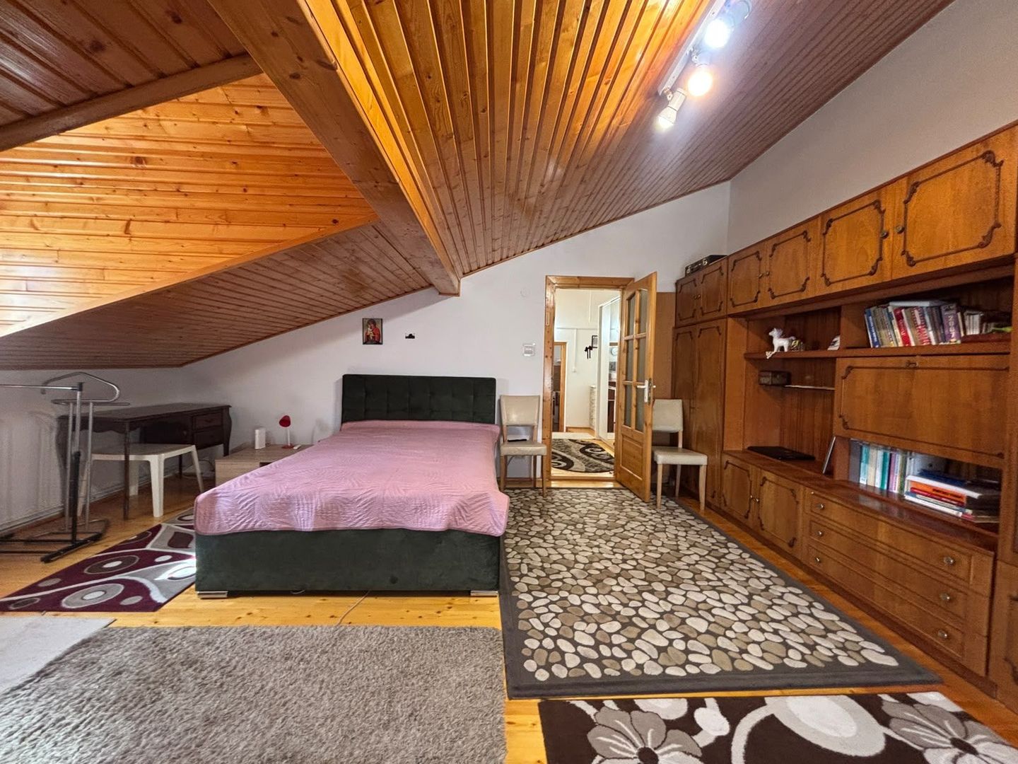 Apartament 3 camere la casă in apropiere de Parcul Sub Arini, Sibiu - Poză 5