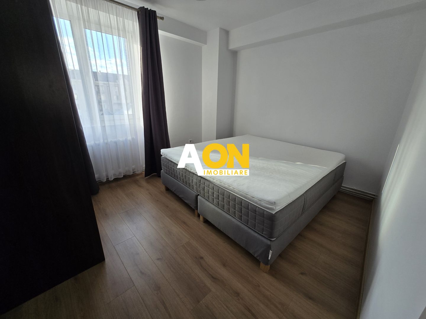 Apartament 4 Camere Finisat Mobilat, Bloc cu Lift - Poză 5
