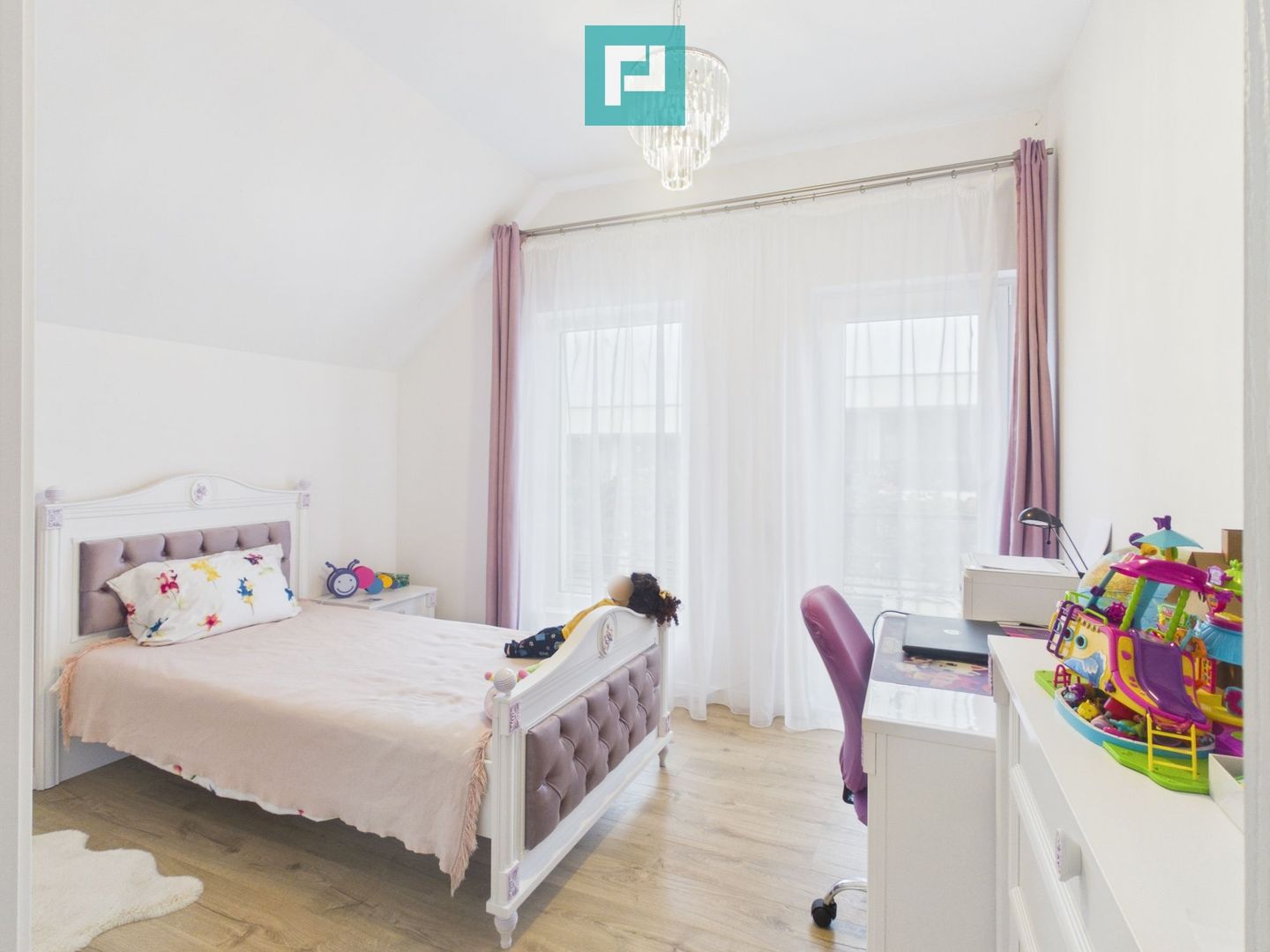 Casă 4 camere cu teren 450 mp pe Dealurile Oradei - Poză 49