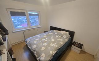 Apartament 3 camere decomandate pivnita Vasile Aron - Poză 3