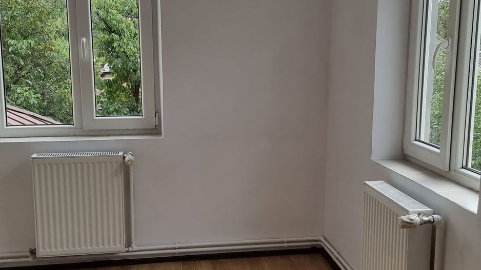 APARTAMENT SUPERB ZONA KOGALNICEANU - Poză 4