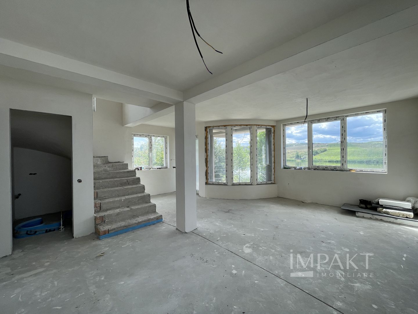 Casa individuala, dispusa trei nivele in Chinteni! - Poză 6