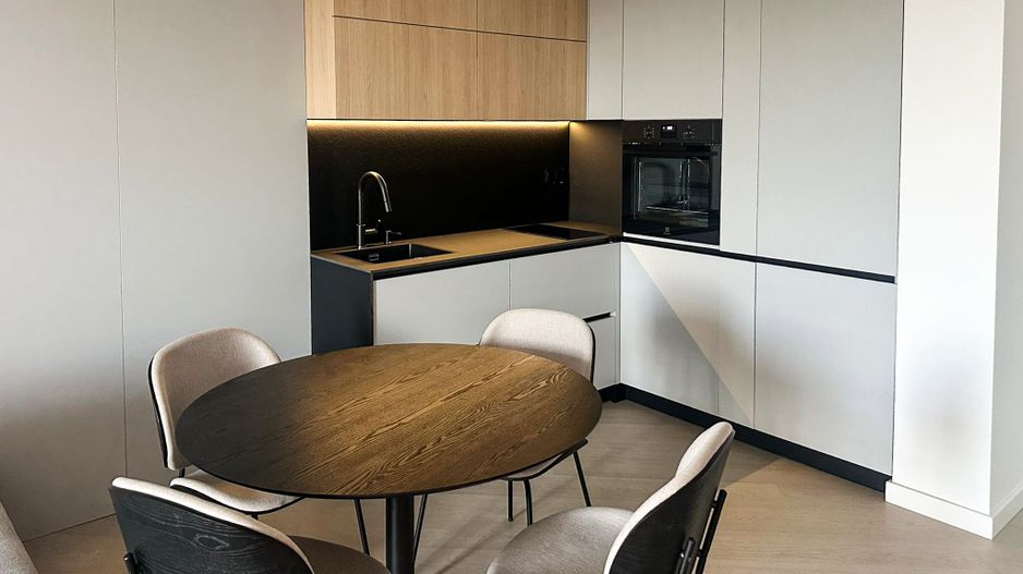 Chirie apartament 2 camere I Cortina North I  vedere liberă - Poză 1