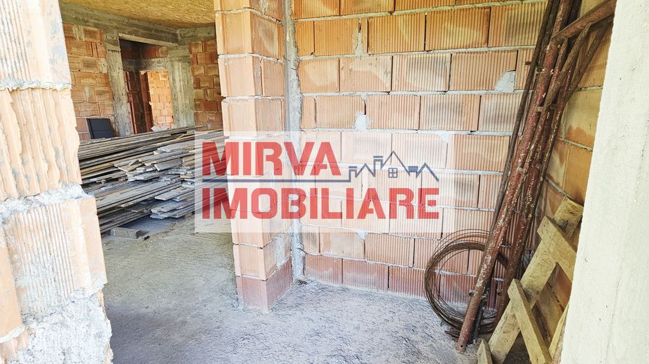 🏡 Casă la roșu cu 4 camere, 122 mp utili, teren 465 mp – Băicoi - Poză 19