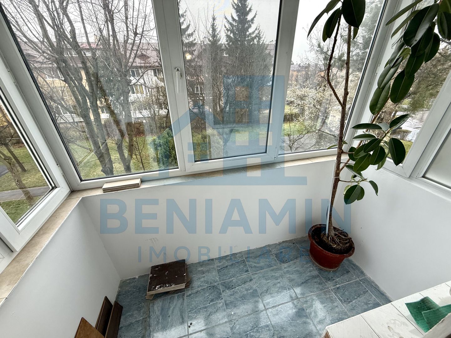 2 camere - etaj 2 - 40mp - centrala termica - Saturn - Astra - Poză 7