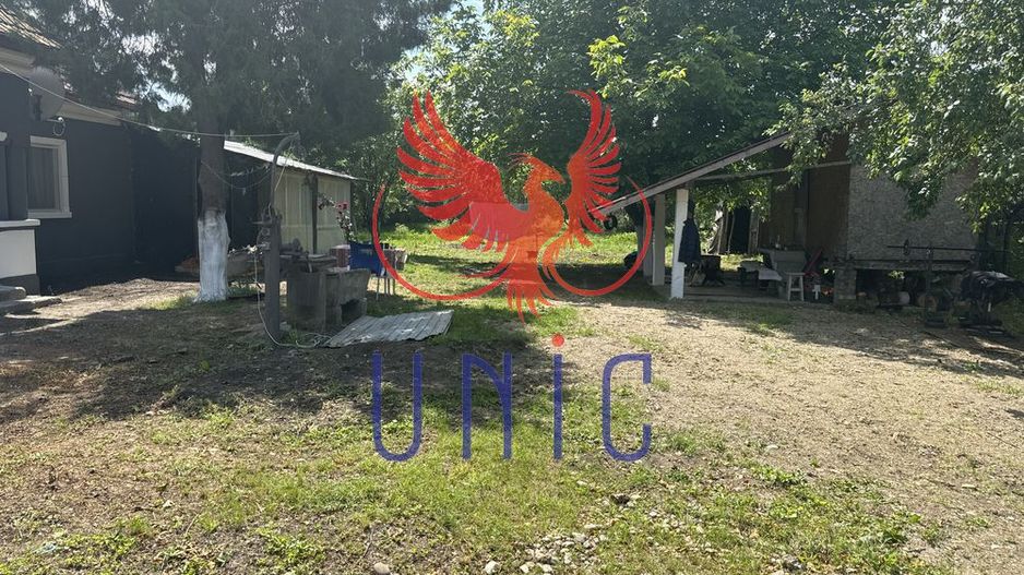 Casa cu teren de 1000 de mp -Radovan - Poză 19