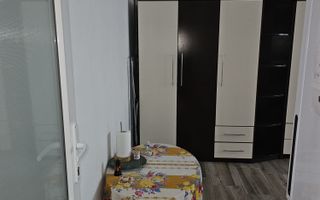 Apartament 3 camere 54 mp utili balcon si parcare privata Selimbar - Poză 8