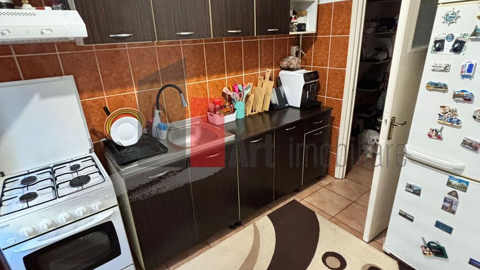 Apartament 3 camere Berceni - Poză 4