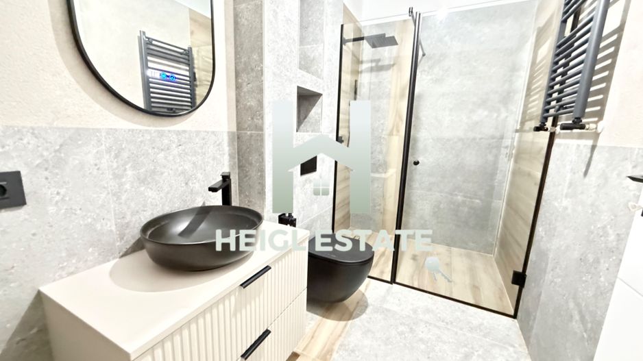 Apartament cu 4 camere pe 2 nivele in Giroc - Poză 2