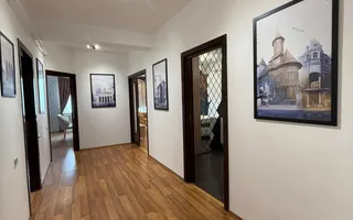 Apartament de lux cu panorama superba la Dunare - Poză 12