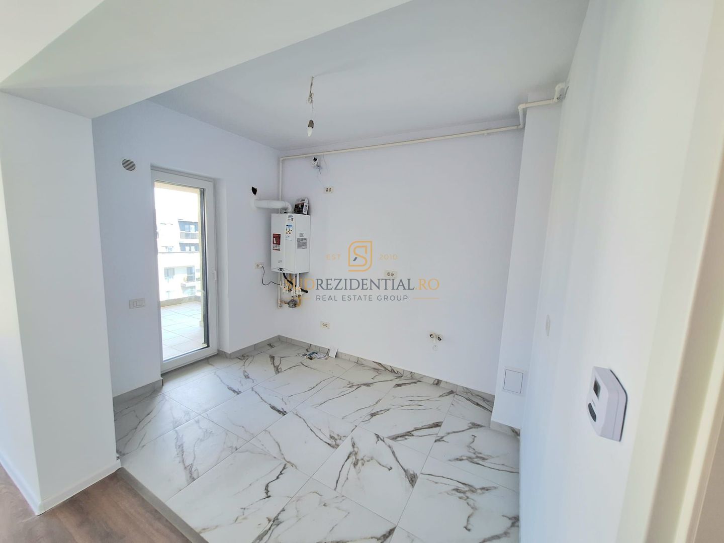Apartament 3 camere, incalzire in pardoseala–Bloc nou - Bd Metalurgiei - Poză 2