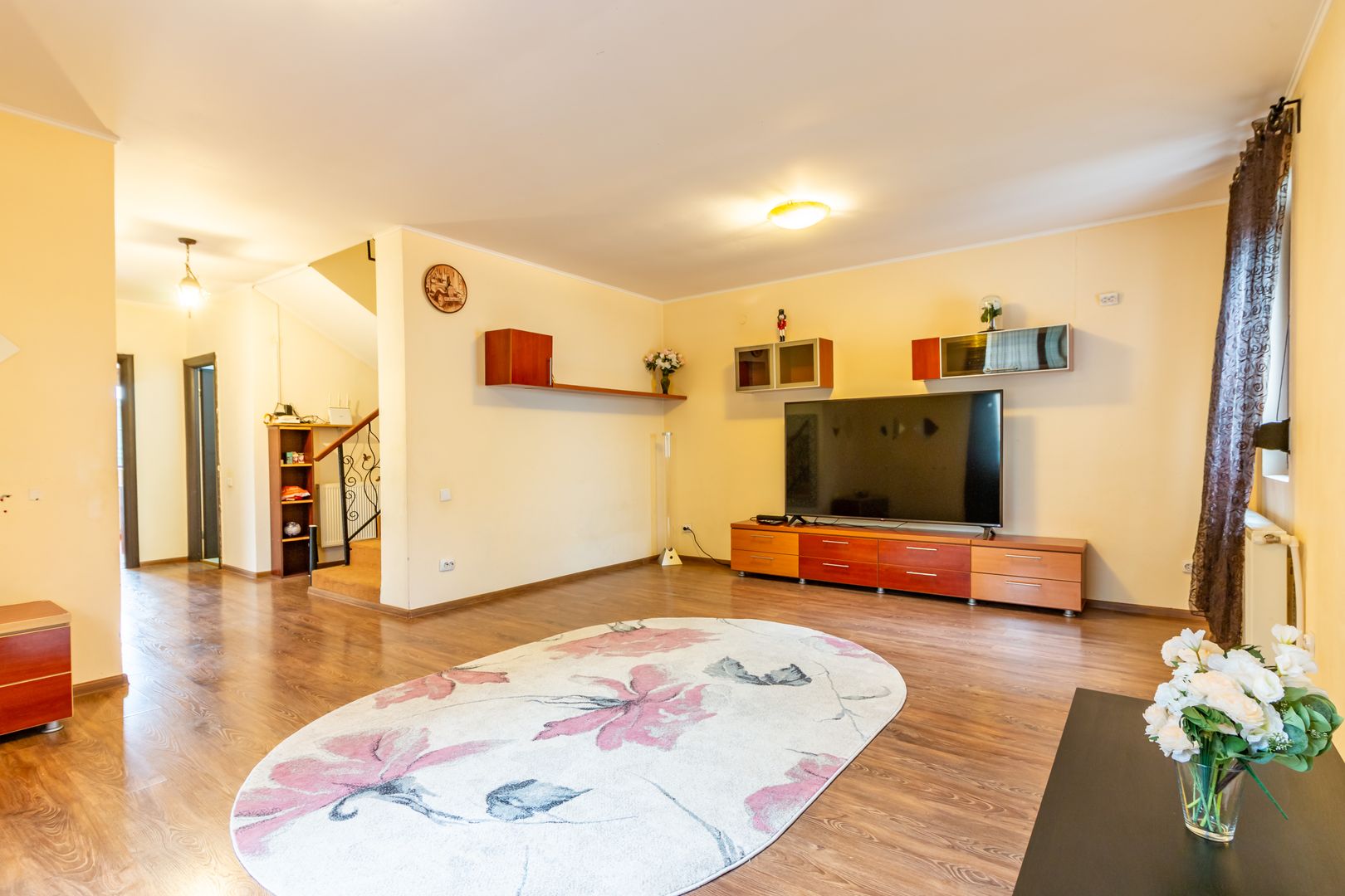 Vânzare casă / vilă tip duplex cu 4 camere - Dragomirești-Vale - Poză 1