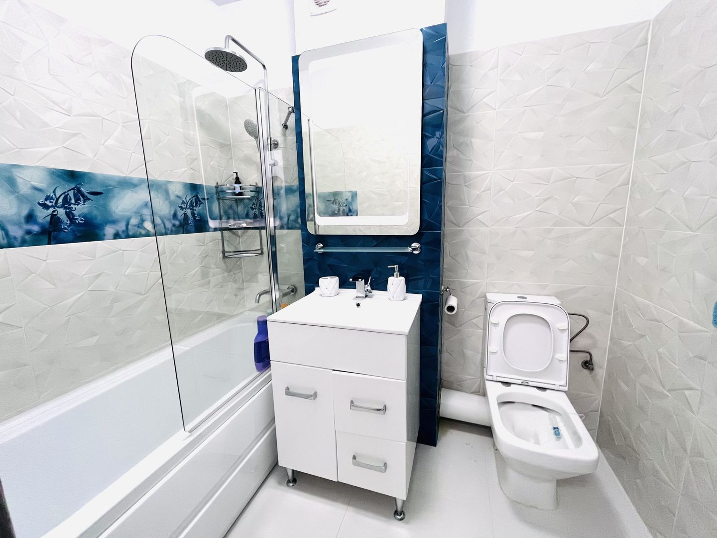 APARTAMENT DE LUX 3 CAMERE & BOXA & LOC PARCARE | FINISAJE PREMIUM - Poză 6