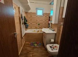 Apartament 4 camere zona Steaua etaj 2 - Poză 12