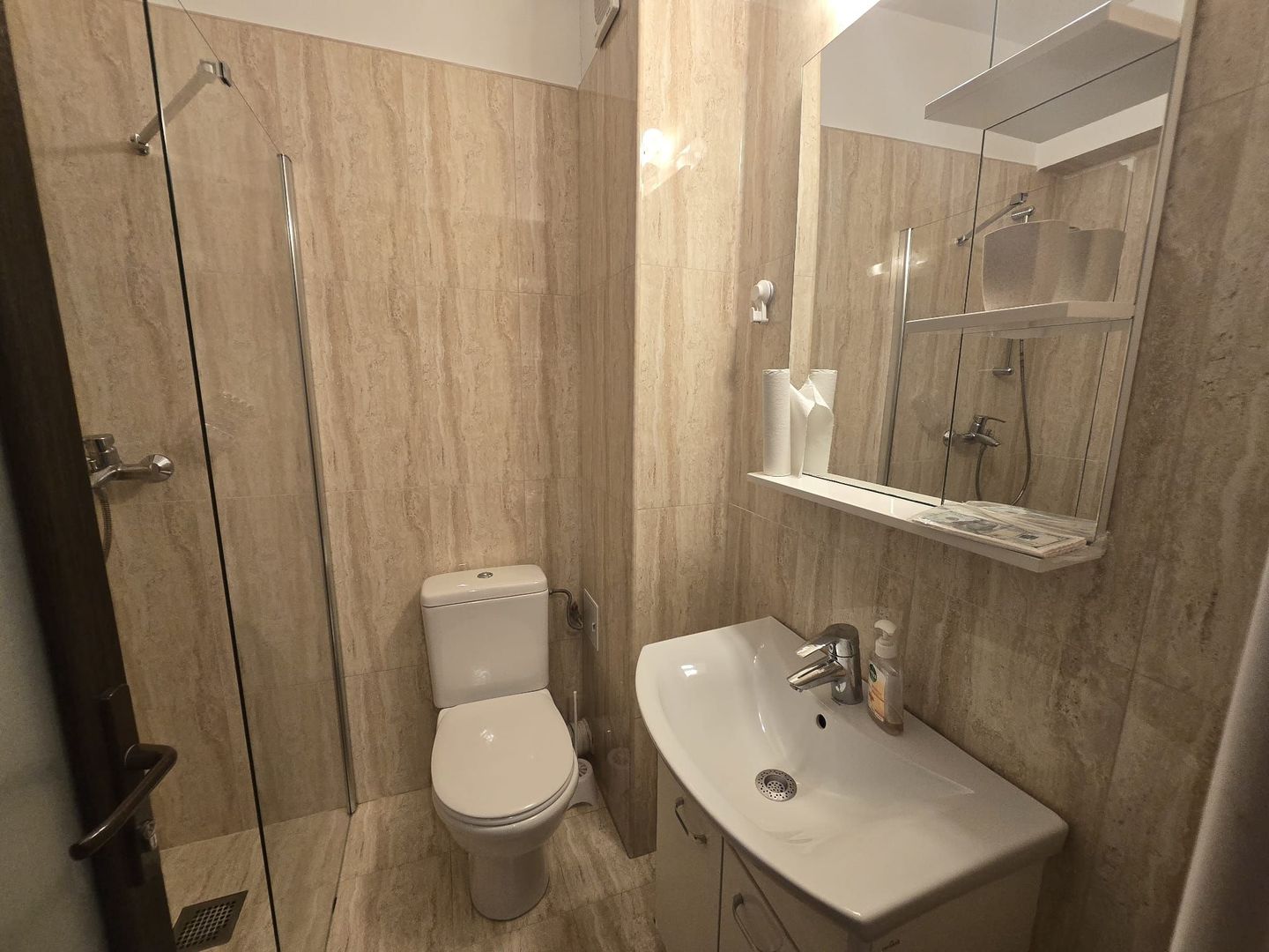 Apartament cu o cameră de închiriat în Tomis Nord, Constanta - Poză 23