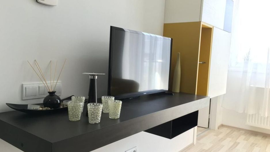 Apartament superb 2 camere Titan, Centrala Proprie, BLOC NOU - Poză 3