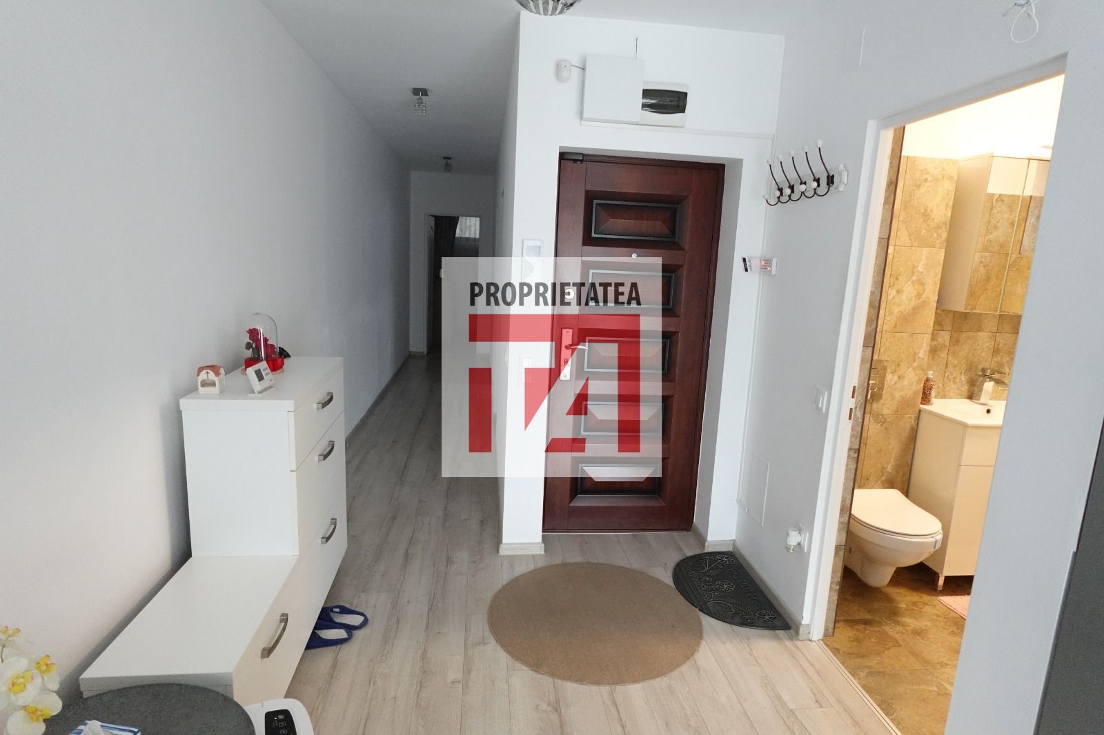 Apartament cu 3 camere decomandat zona Dealul  Florilor - Poză 6