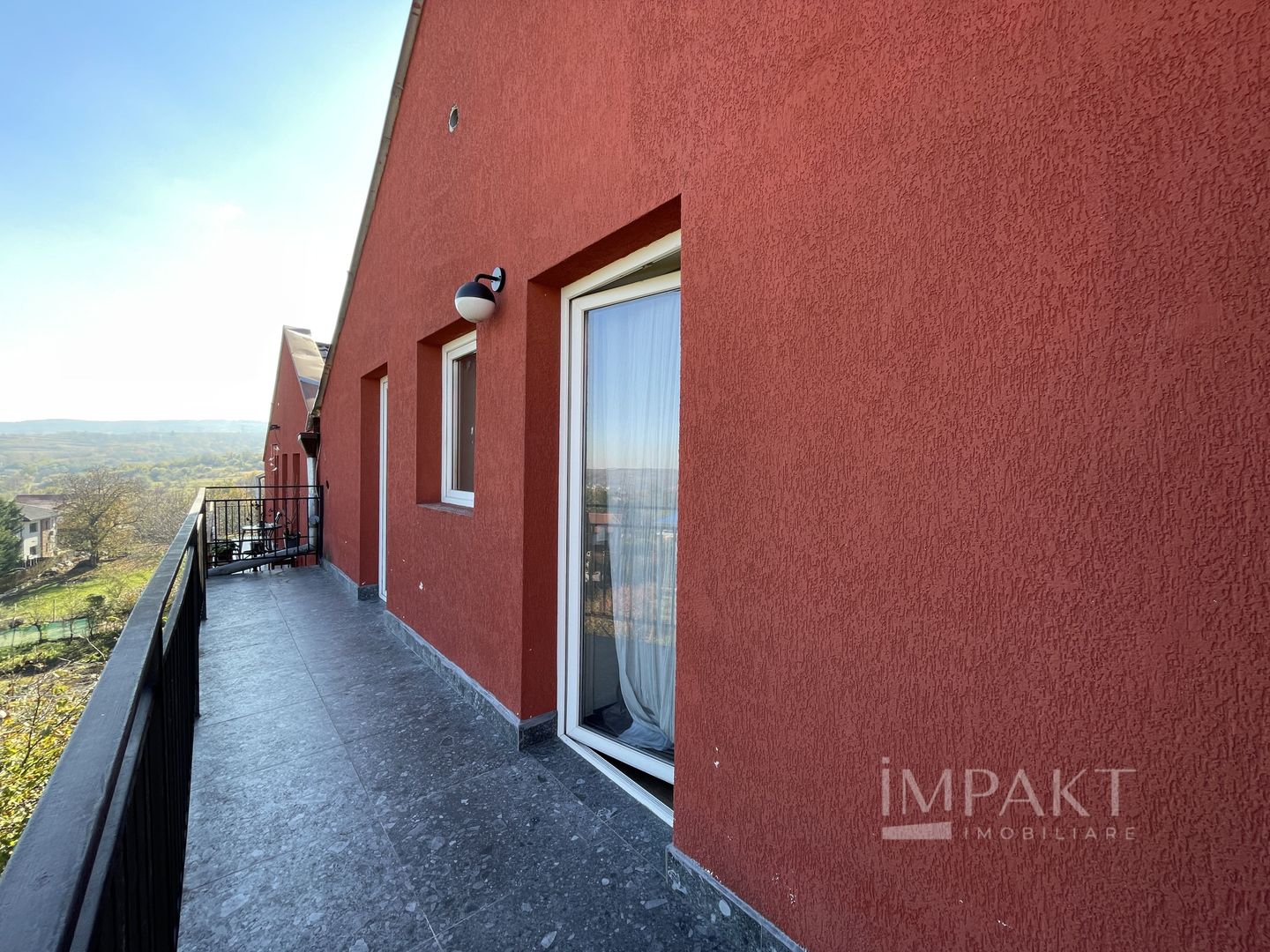 Apartament de închiriat cu 3 camere și parcare exterioară! - Poză 11