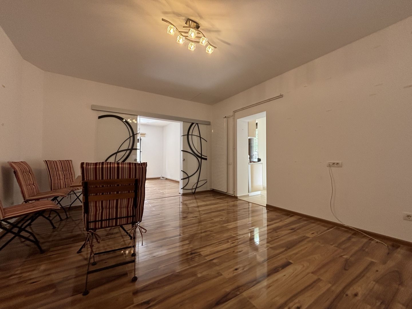 VILA | 2 CAMERE | CURTE - Poză 9