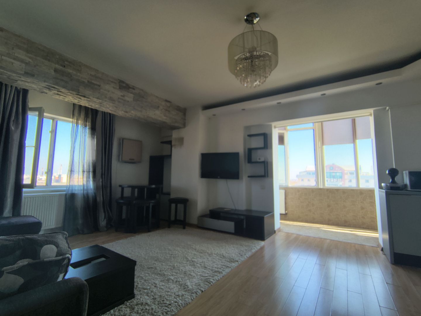 Delta Văcărești - Piața Sudului - Poză 3