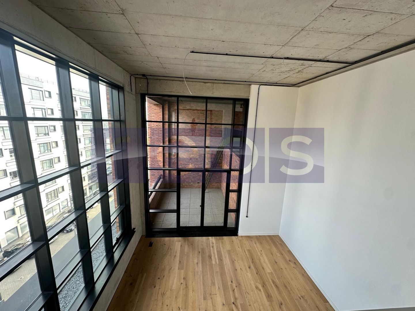 DE VANZARE PENTHOUSE 185MP | 4 CAMERE | DESIGN DEOSEBIT | FINISAJE LUX - Poză 2