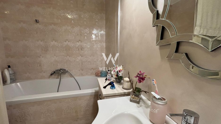 Casă amenajată de designer, garaj și pod locuibil - Șelimbăr - Poză 19