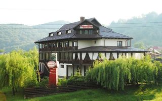 Afacere la cheie pensiunea Meridian sat Corbeni amortizare 30% / an - Poză 1
