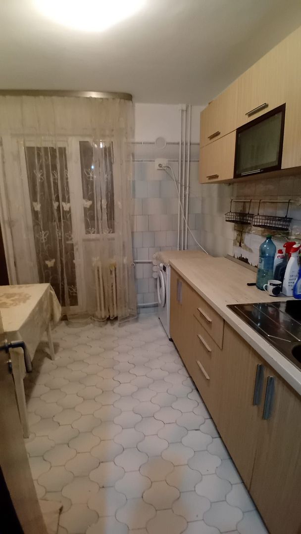 AP. 2 CAMERE CRANGASI, BUCATARIE INCHISA, REABILITAT, METROU 5 MINUTE - Poză 6