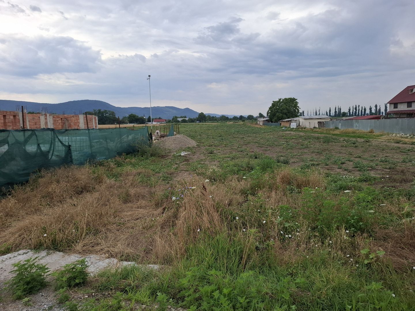 Terenuri intravilane de vânzare în Radomirești – Letea Veche, județul - Poză 9