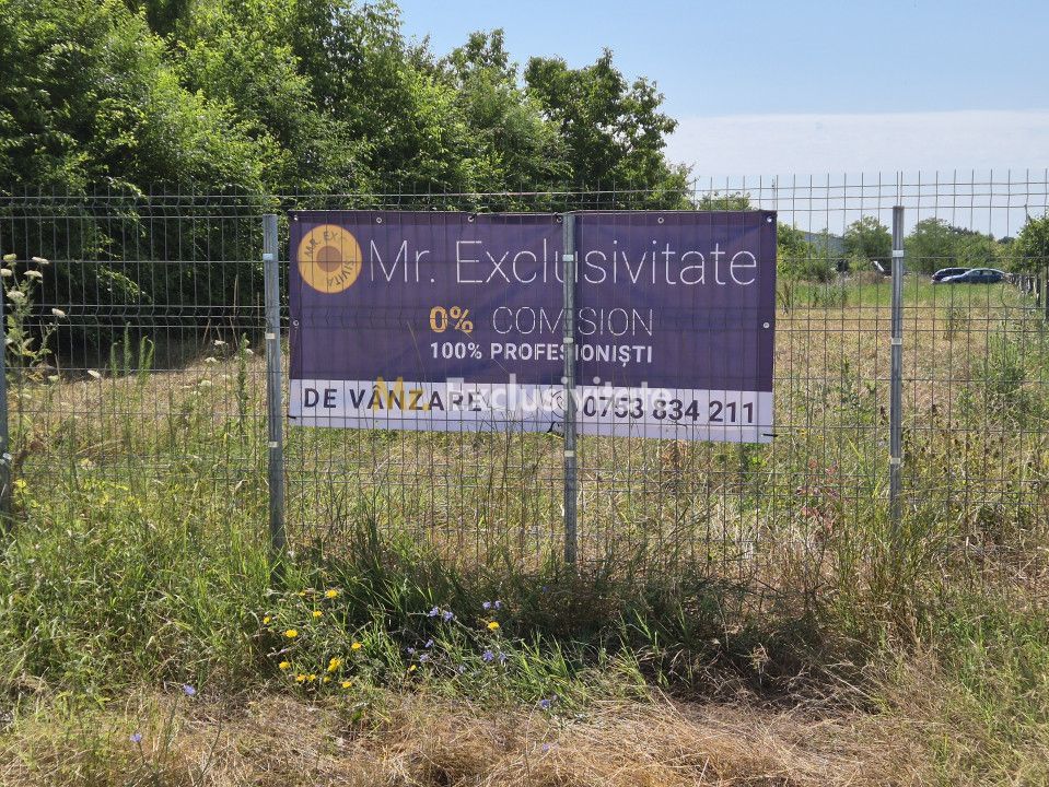 Priveliste spre lac! - Poză 11