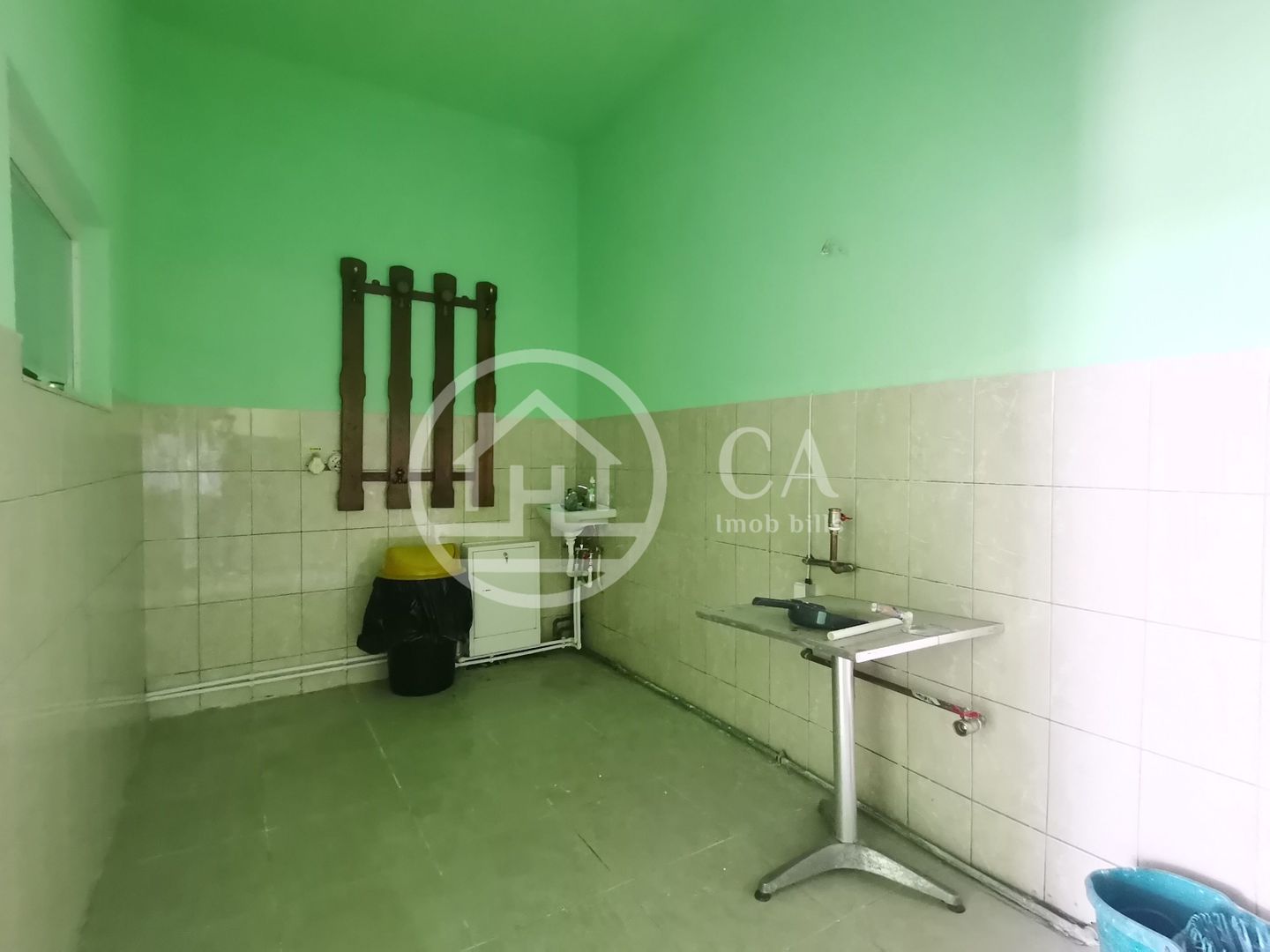 Spatiu comercial de inchiriat cu 3 camere in Alesd, Bihor - Poză 14