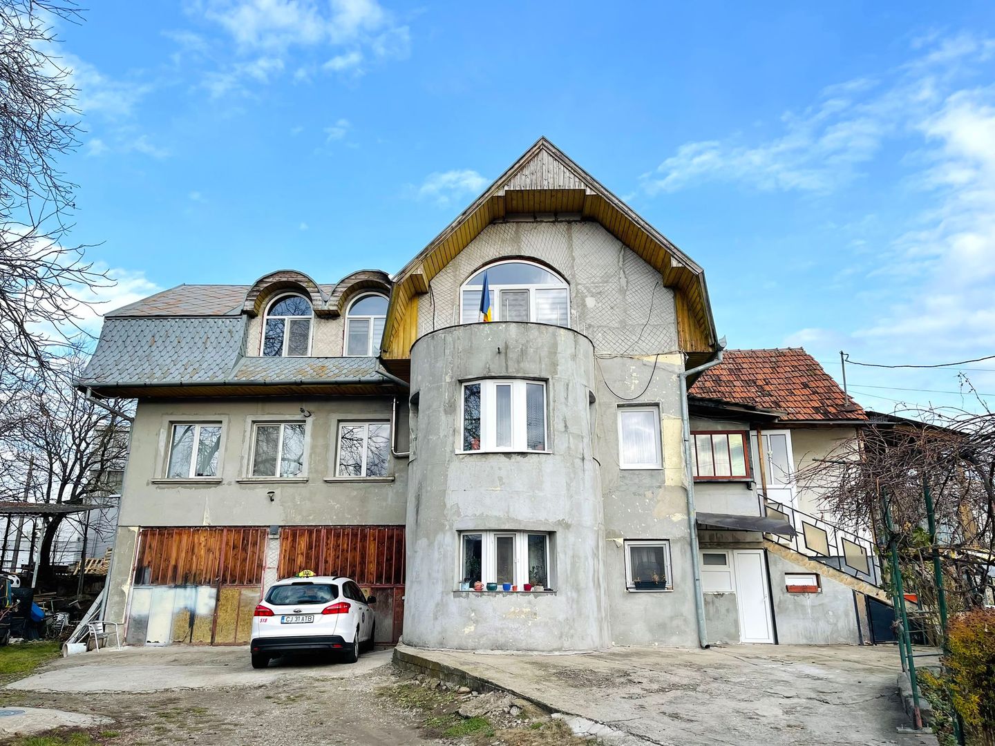 Casă cu potențial de renovare, teren generos 1366 mp, Dâmbu Rotund - Poză 2