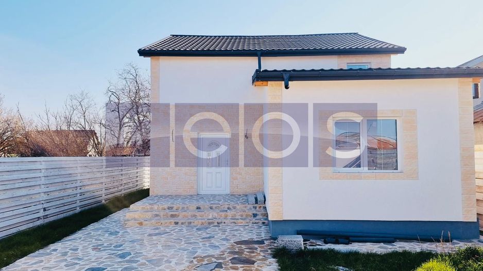 VILA DE VANZARE | 5 CAMERE | BURIAS - Poză 2