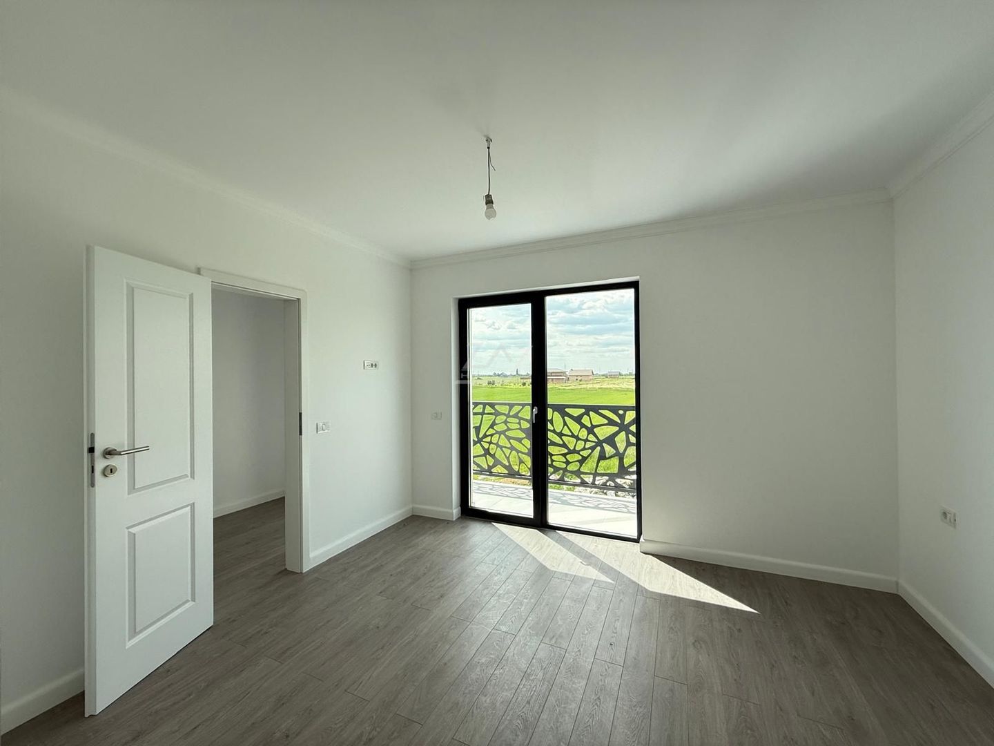 Drumul Boilor. Despartit prin CAMERA TEHNICA. Toate utilitatile. - Poză 5