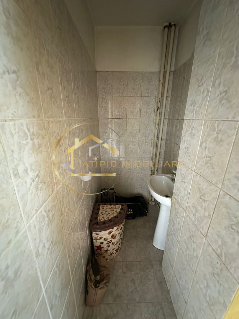 Garsoniera de vanzare in zona Podu Ros - Piata Nicolina - Poză 6