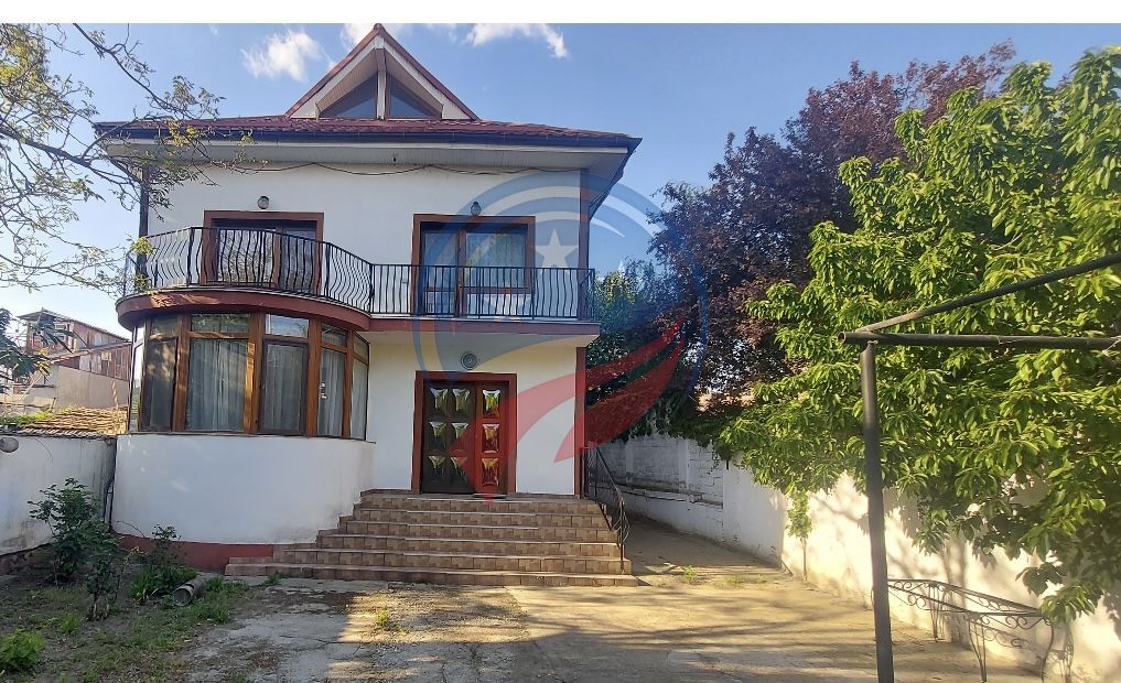 Casă spațioasă P+1, în spatele Stadionului Ion Oblemenco, Craiova - Poză 16