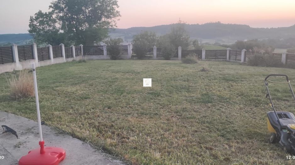 Refugiu la munte - casă cu 3070 mp teren și vedere spre Vârful Rânca - Poză 6