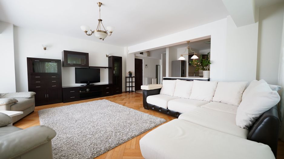 3 Camere + Parcare, Greenfield, Scoala Avenor - Poză 1