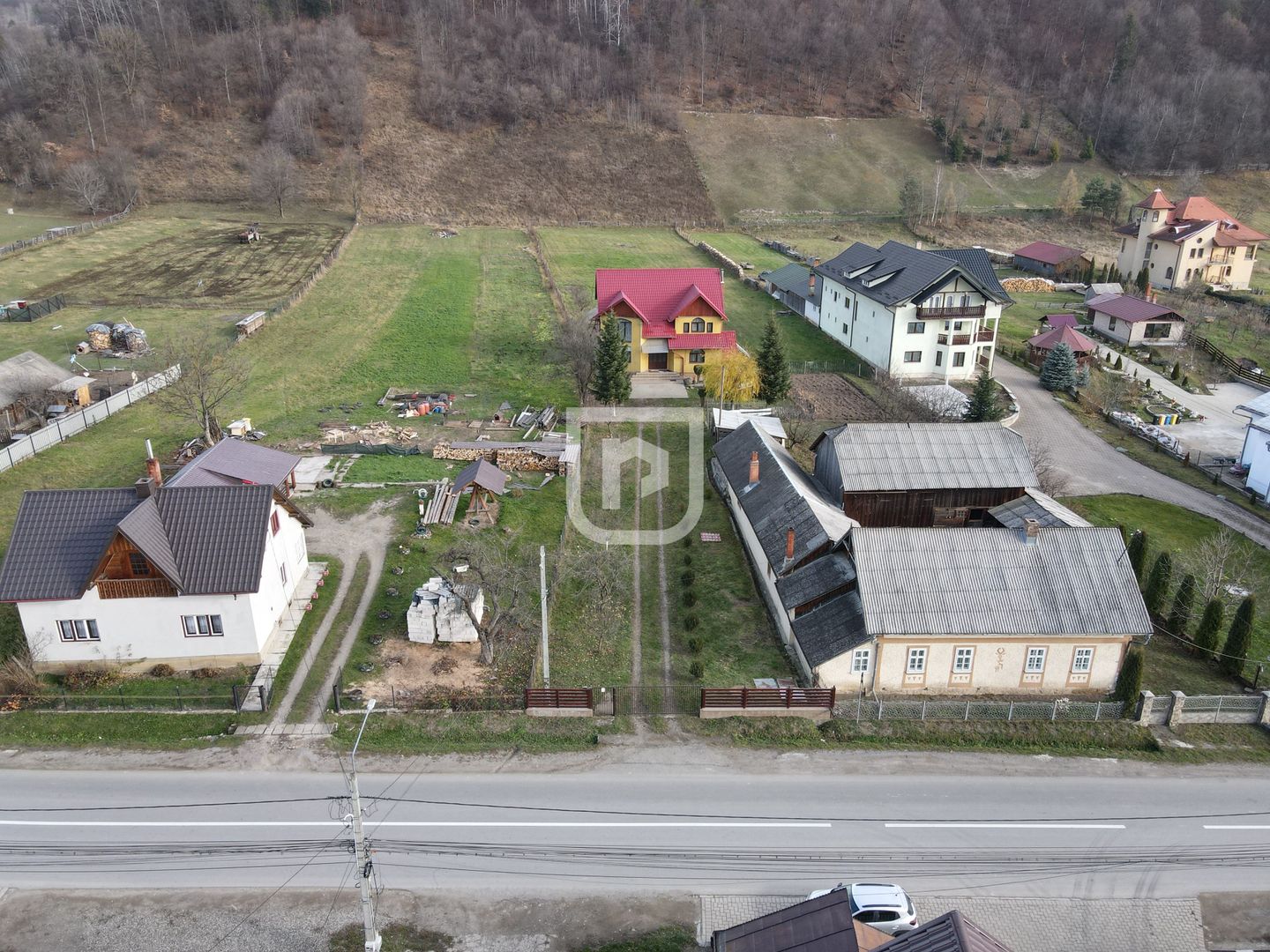 Casa cu 4 dormitoare | strada Manastirii | Gura Humorului - Poză 19