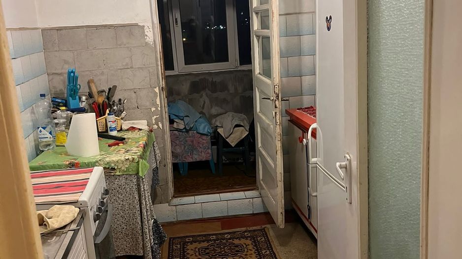 De vanzare apartament 3 camere Micro 16, etaj 4/4, 65.000 euro negociabil - Poză 5