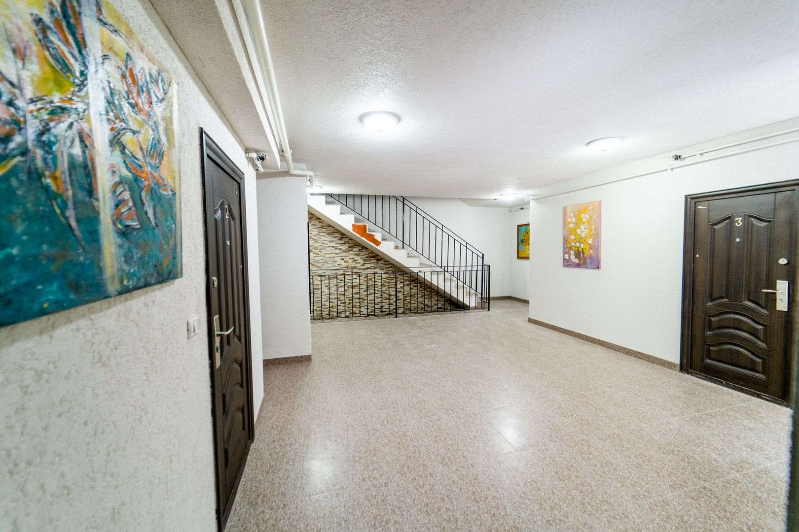 Apartament modern, pe str Tudor Vladimirescu Arad - Poză 1
