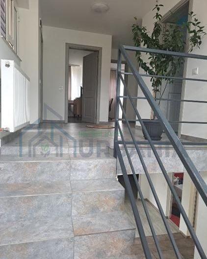 Vând casă în Iași, sat Vlaiceni - Poză 6