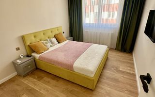 Apartament de vanzare 3 camere decomanda, balcon, parcare - Poză 5