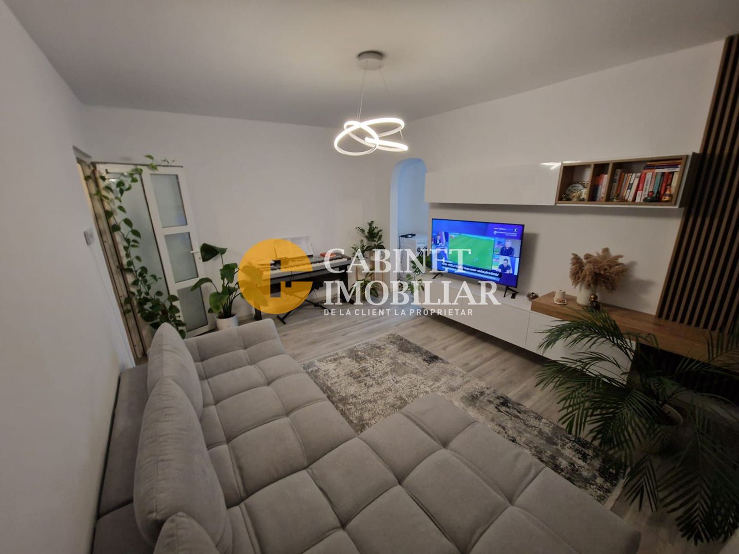 2 Camere Semidecomandat, zona Zimbru. - Poză 1