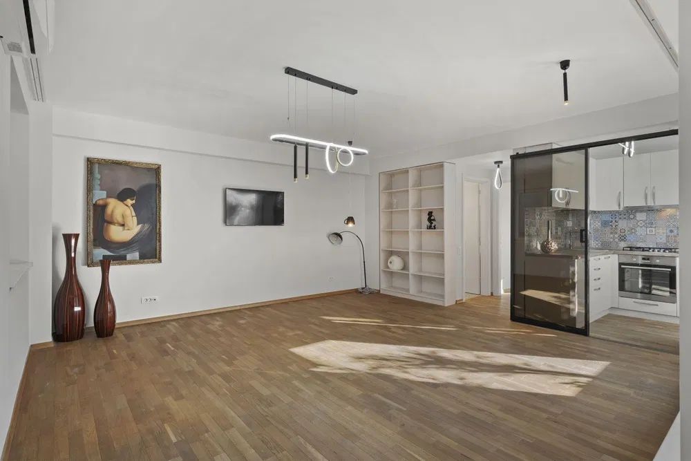 Bvd Unirii, FANTANI + loc de parcare subteran . 2 bai. Ocazie rara - Poză 6