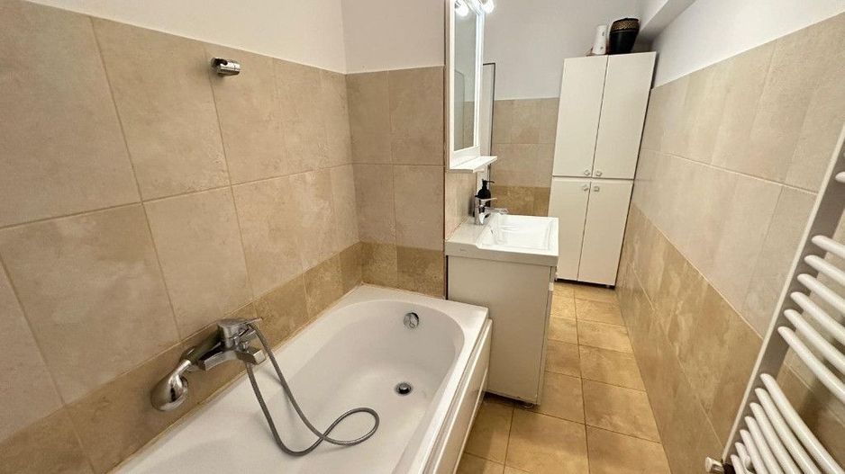 Apartament 3 camere de închiriat - Poză 7