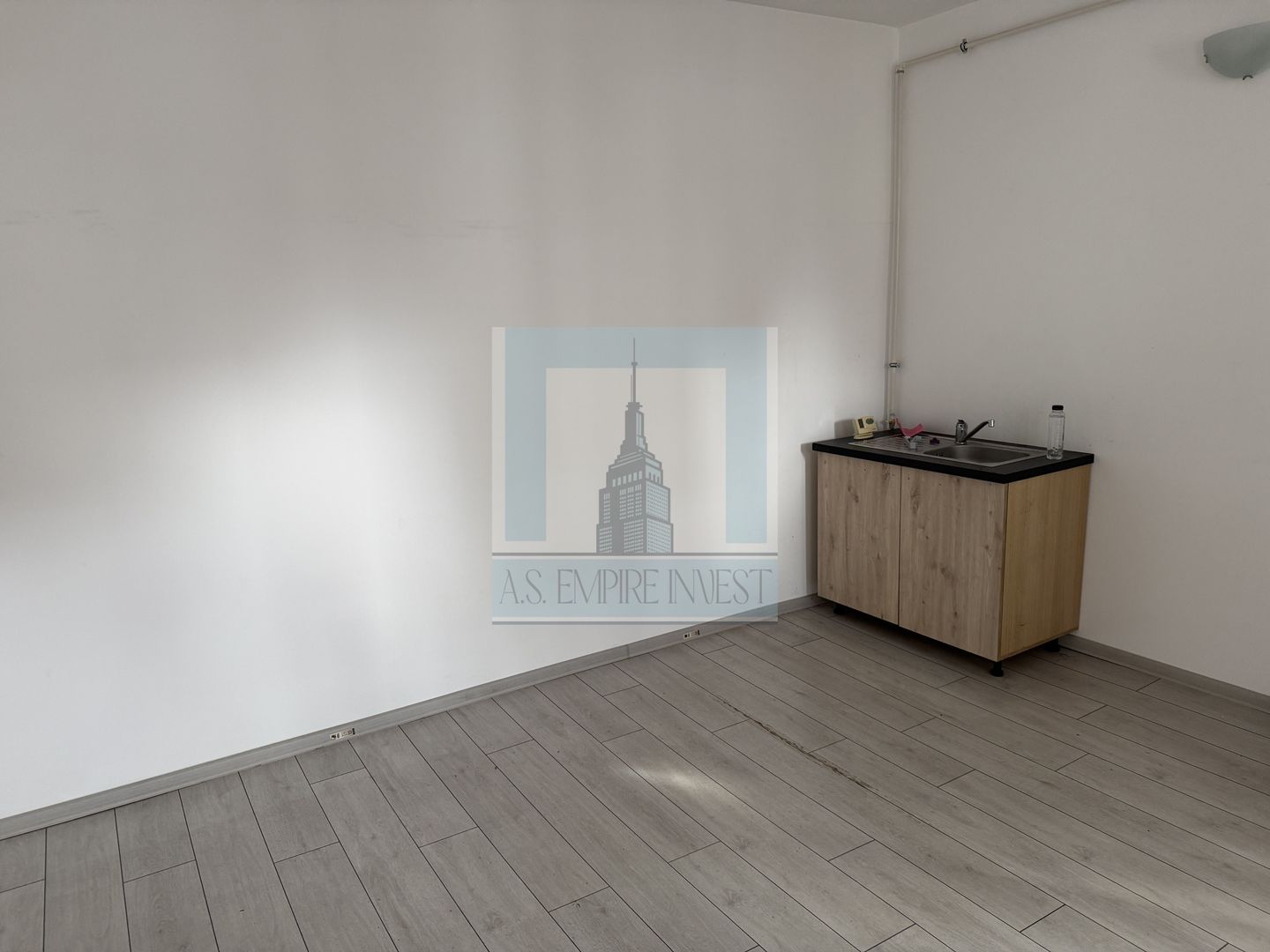 Apartament 2 camere decomandat - zona Centrul Civic - Poză 5