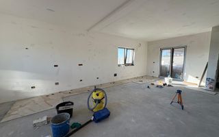 Duplex cu 3 camere Calea Urseni - Poză 1