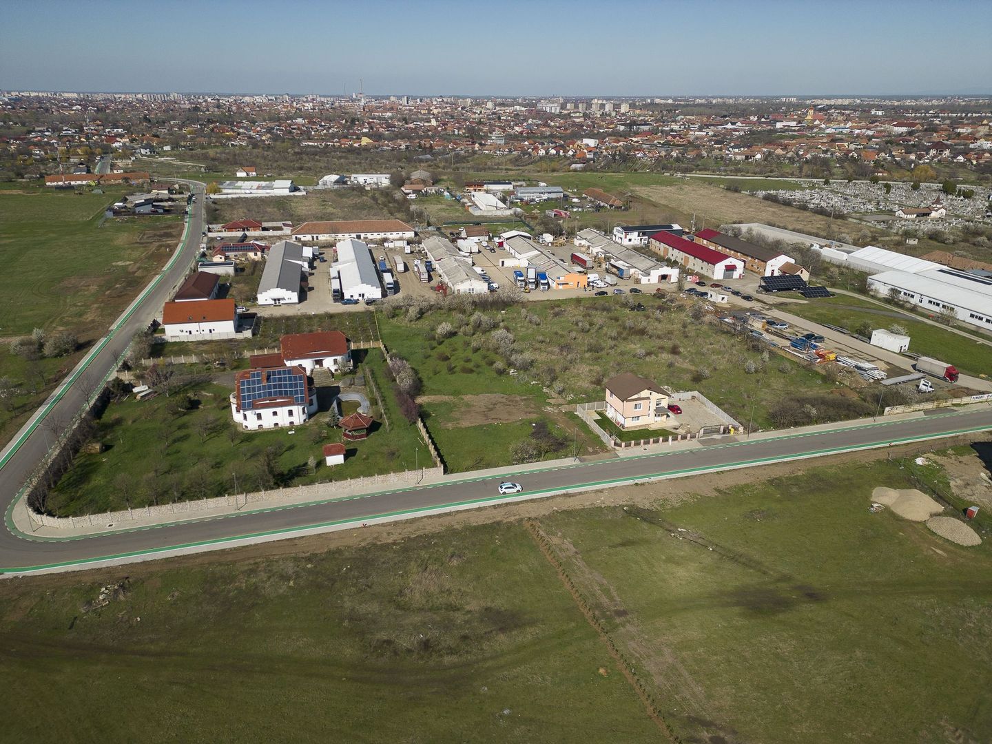 Teren intravilan 501 mp în zona Aradul Nou - Poză 2